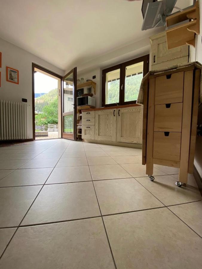 Bianchina - Bilocale Con Giardino Privato Lägenhet Valdisotto Exteriör bild